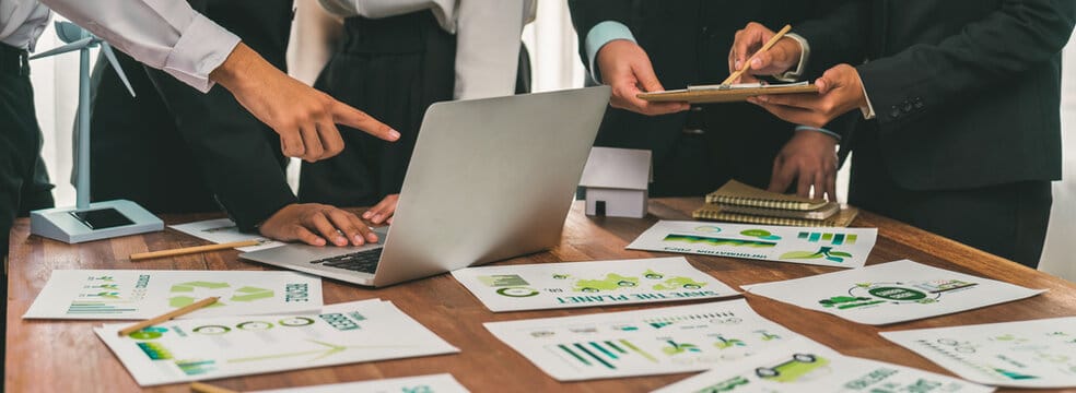 Benefits of Sustainable Reporting cover